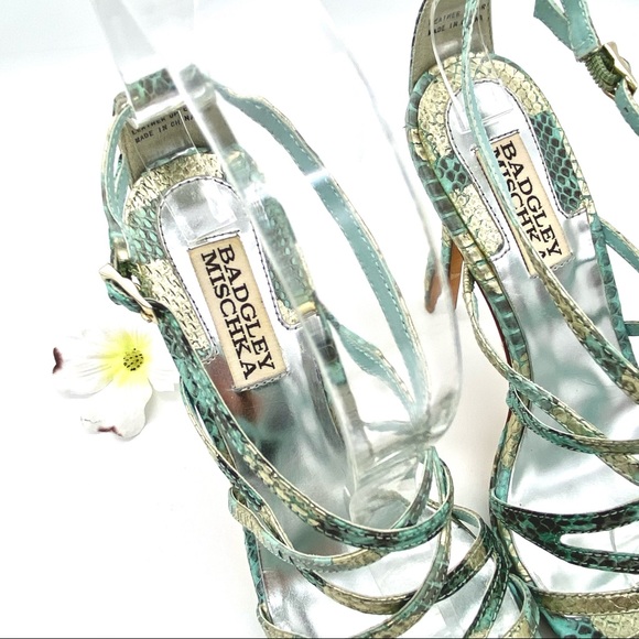 L EUC Badgley Mischka Snakeskin Heels, 6 - Picture 9 of 14